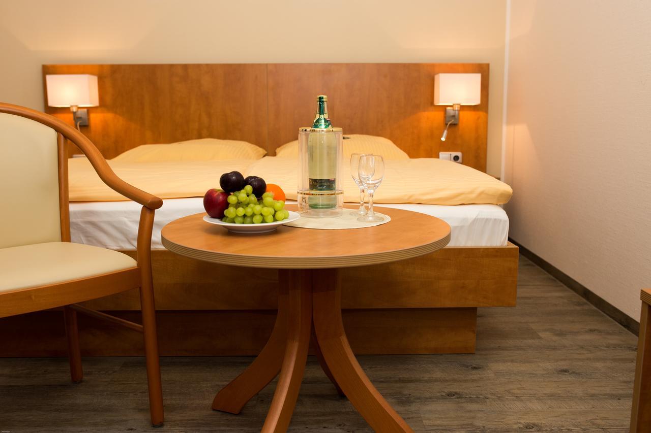 Reken Hotel Restaurant Luetkebohmert מראה חיצוני תמונה